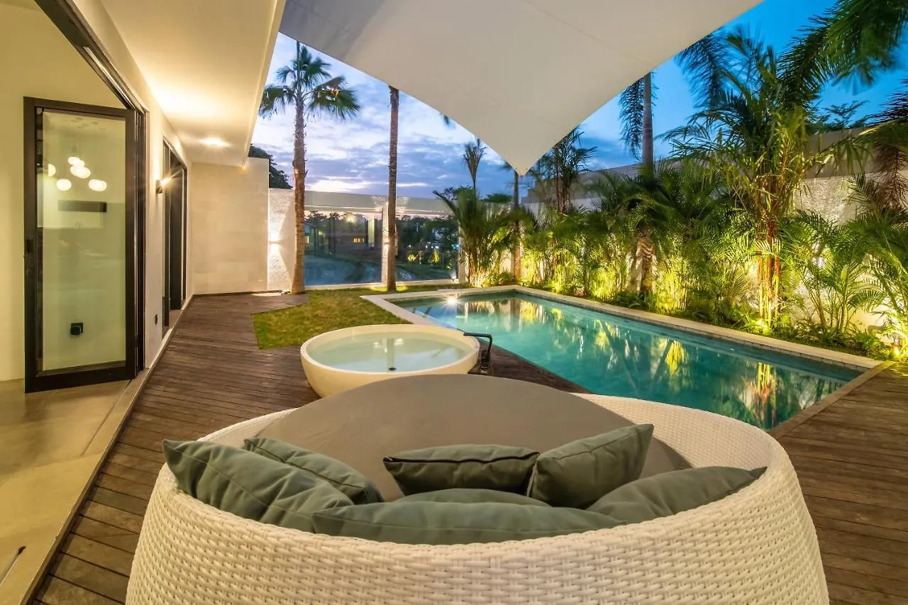 Rice Field View With Sauna Projector And Jacuzzi Unique Design Canggu  0*, Canggu (Bali) Indonesia
